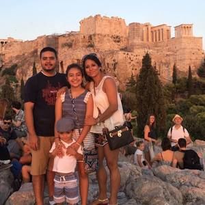 Meet your Posher, Carolina